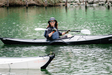 偏光レンズのサングラスとは？メリットを解説