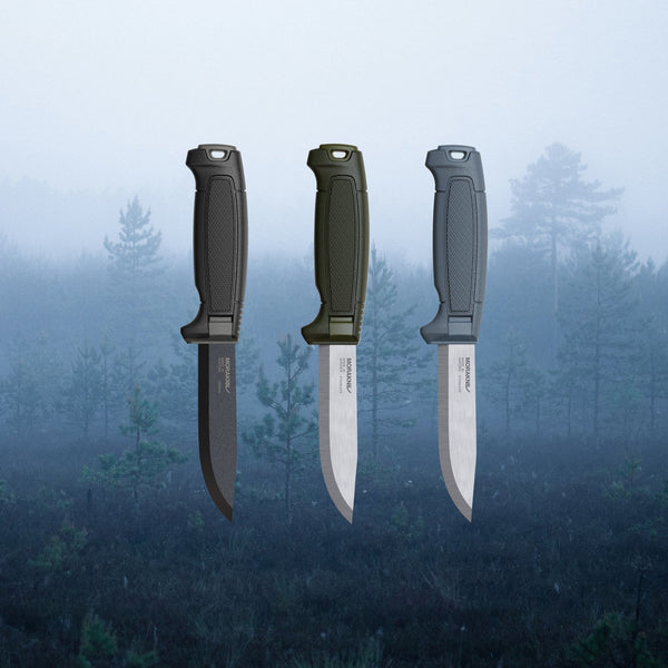 MORAKNIV AMBERG BLACKBLADE (C)  / モーラナイフ アンバーグ ブラックブレード (C)