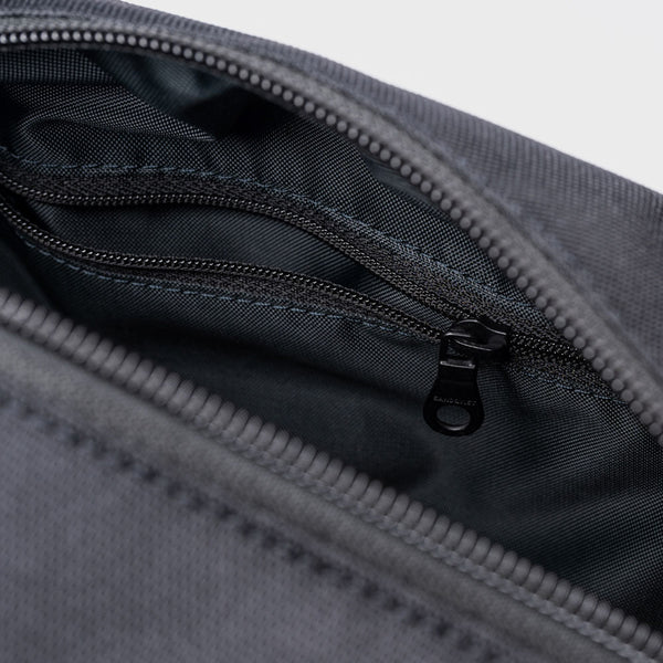 SANDQVIST GO HANDLE WASH BAG / サンクヴィスト ゴー ハンドル ウォッシュ バッグ
