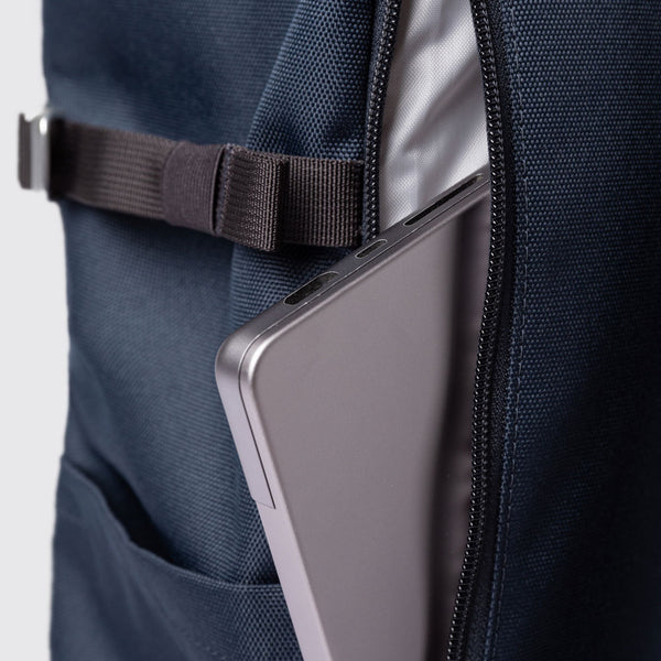 SANDQVIST ICON ROLLTOP BACKPACK 16" / サンクヴィスト アイコン ロールトップ バックパック 16"
