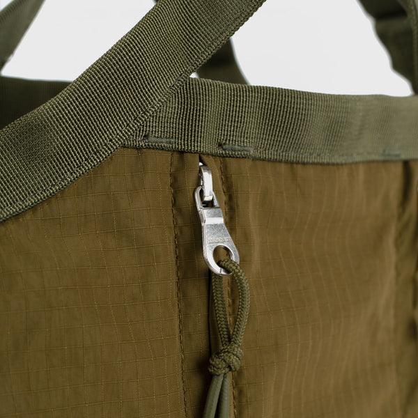 SANDQVIST GRID EXPANDABLE CROSSBODY BAG / サンクヴィスト グリッド エクスパンダブル クロスボディバッグ