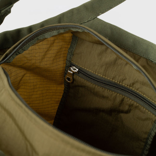 SANDQVIST GRID EXPANDABLE CROSSBODY BAG / サンクヴィスト グリッド エクスパンダブル クロスボディバッグ