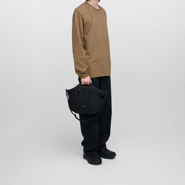 SANDQVIST GRID EXPANDABLE CROSSBODY BAG / サンクヴィスト グリッド エクスパンダブル クロスボディバッグ