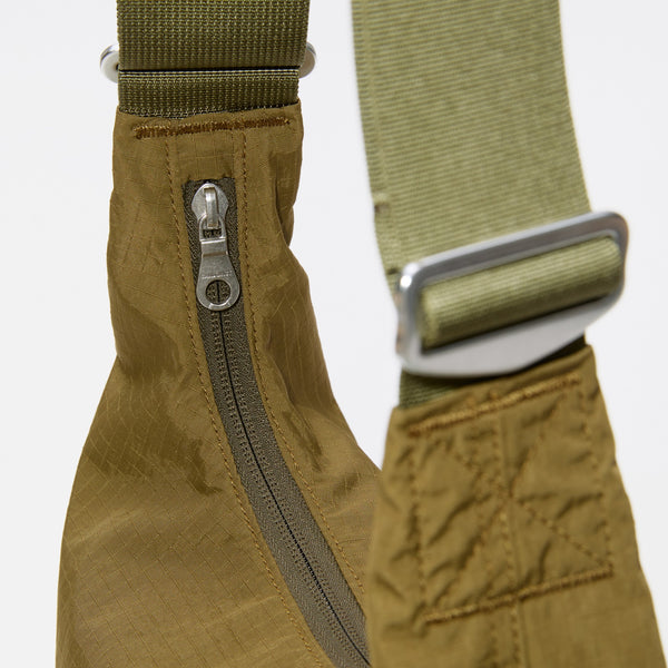 SANDQVIST GRID SHOULDER BAG MINI Olive