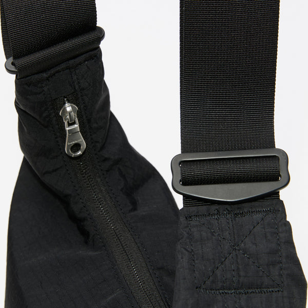 SANDQVIST GRID SHOULDER BAG MINI Black