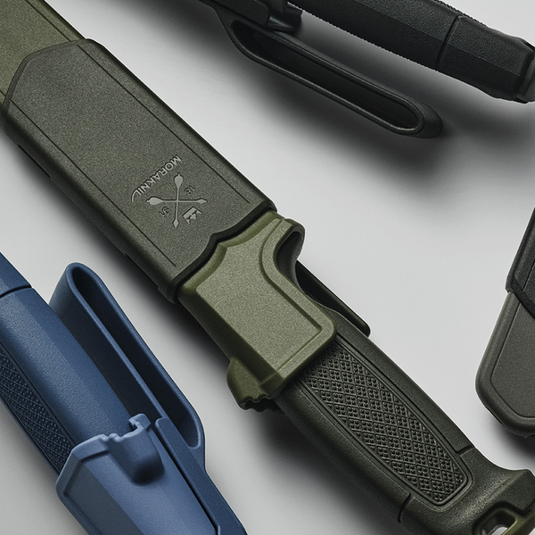 MORAKNIV AMBERG BLACKBLADE (C)  / モーラナイフ アンバーグ ブラックブレード (C)