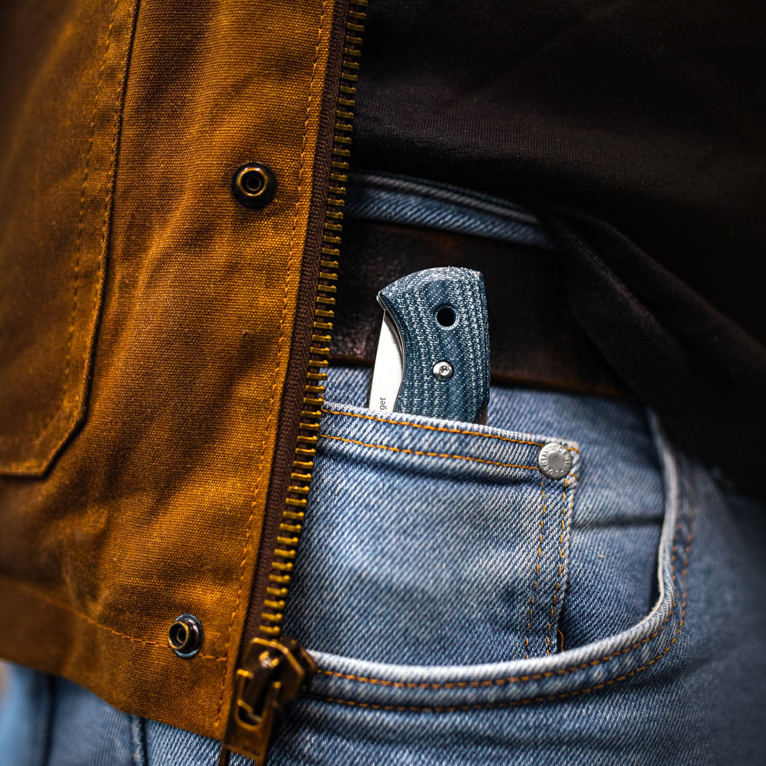 HELLE BERGET / ヘレナイフ ベルゲット – UPI ONLINE STORE