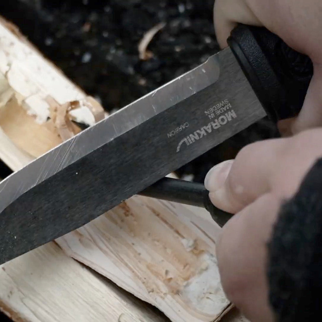 モーラ　ナイフ　ブラックカーボン MORAKNIV BUSHCRAFT BLACK / モーラナイフ ブッシュクラフト