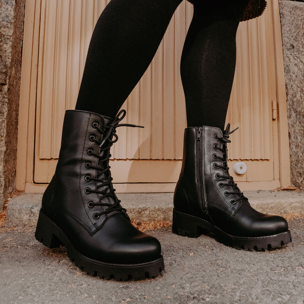 POMAR VARJO Women's GORE-TEX®︎ / ポマール ヴァルヨ ウィメンズ アンクル ブーツ
