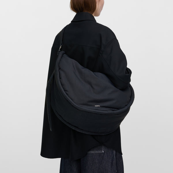 SANDQVIST CURVE HALFMOON BAG / サンクヴィスト カーブ ハーフムーンバッグ