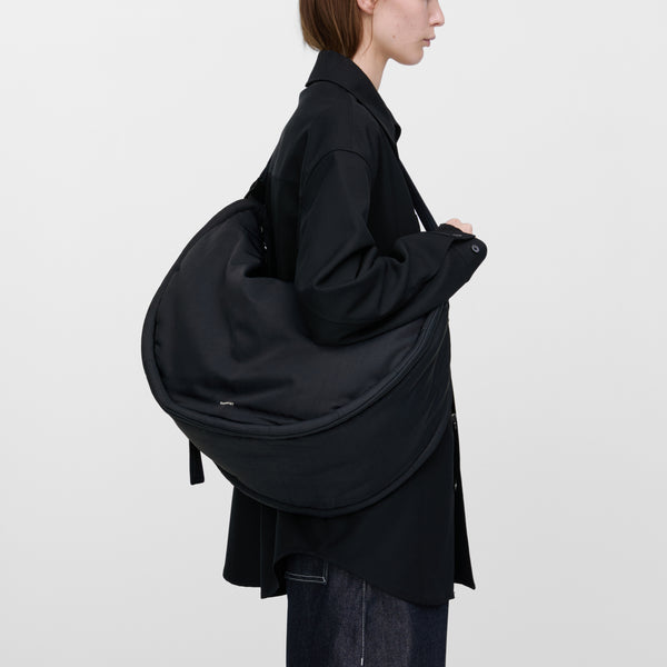 SANDQVIST CURVE HALFMOON BAG / サンクヴィスト カーブ ハーフムーンバッグ